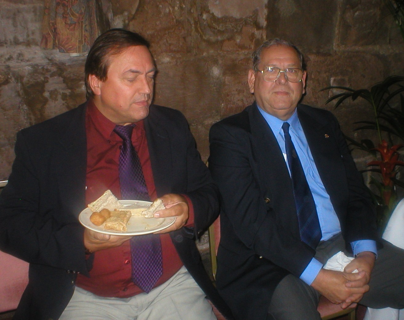 David King, Managing Director, Lion Publishers, (left) sitting with David Webb, Chief Executive, Federation of Asian Businesses in Europe